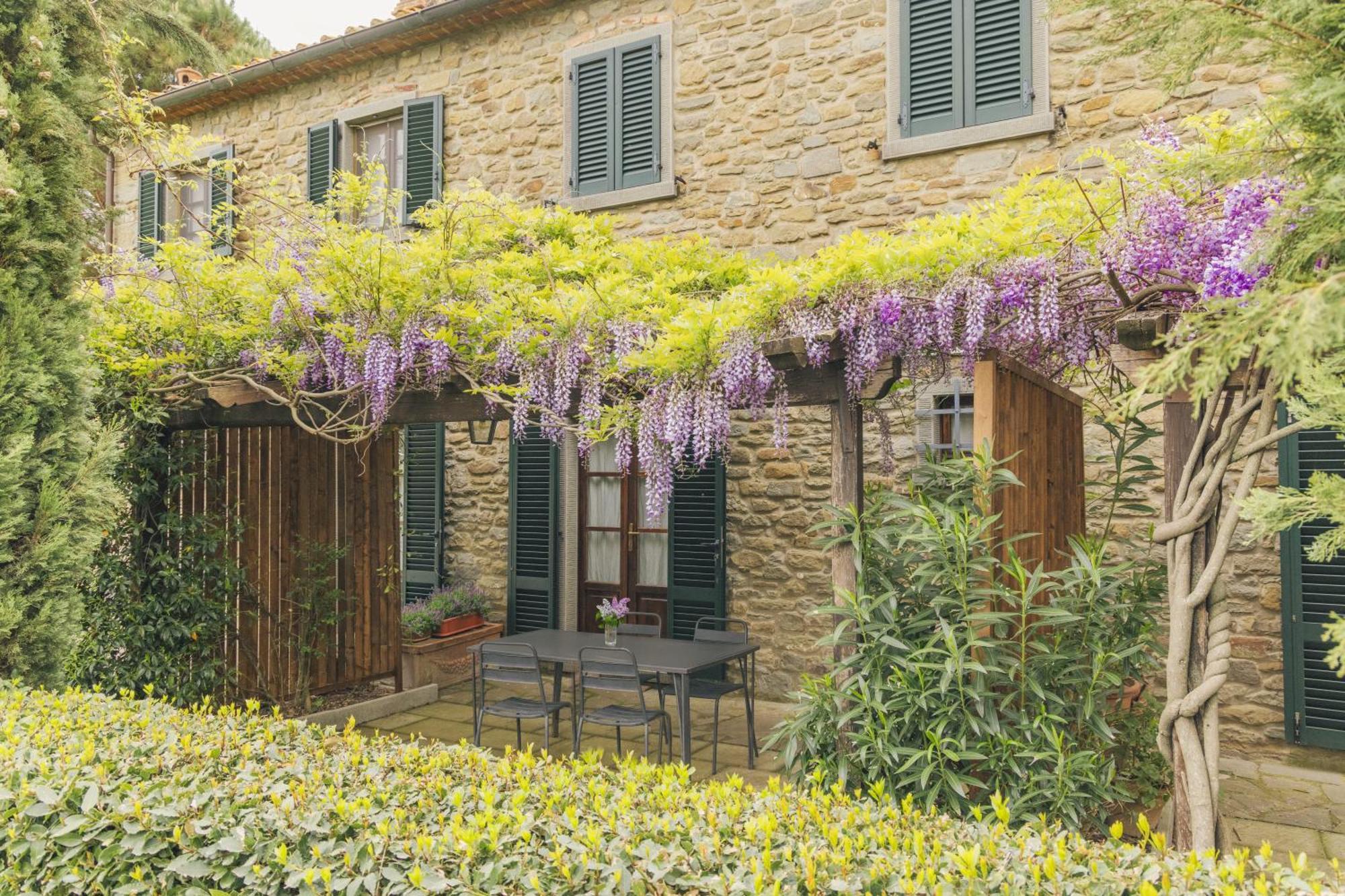 Agriturismo Il Borgo Cortona Exterior photo